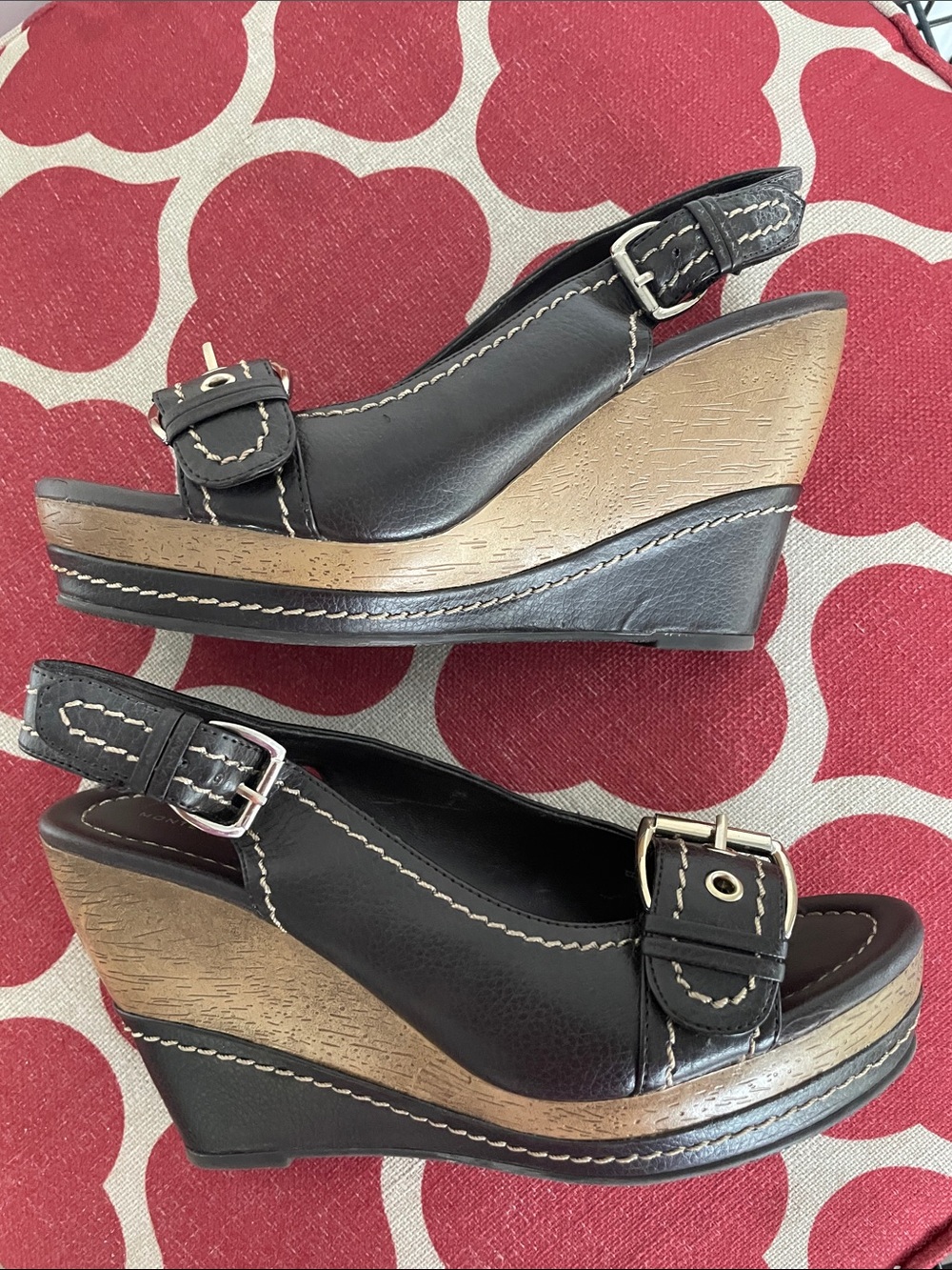 Montego Bay Club Wedge Open-Toe Sandals With Buckles Size 7
